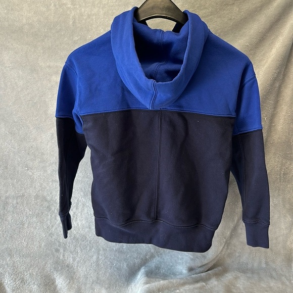 GAP - full zip two toned hoodie. Size 8 - Picture 3 of 4